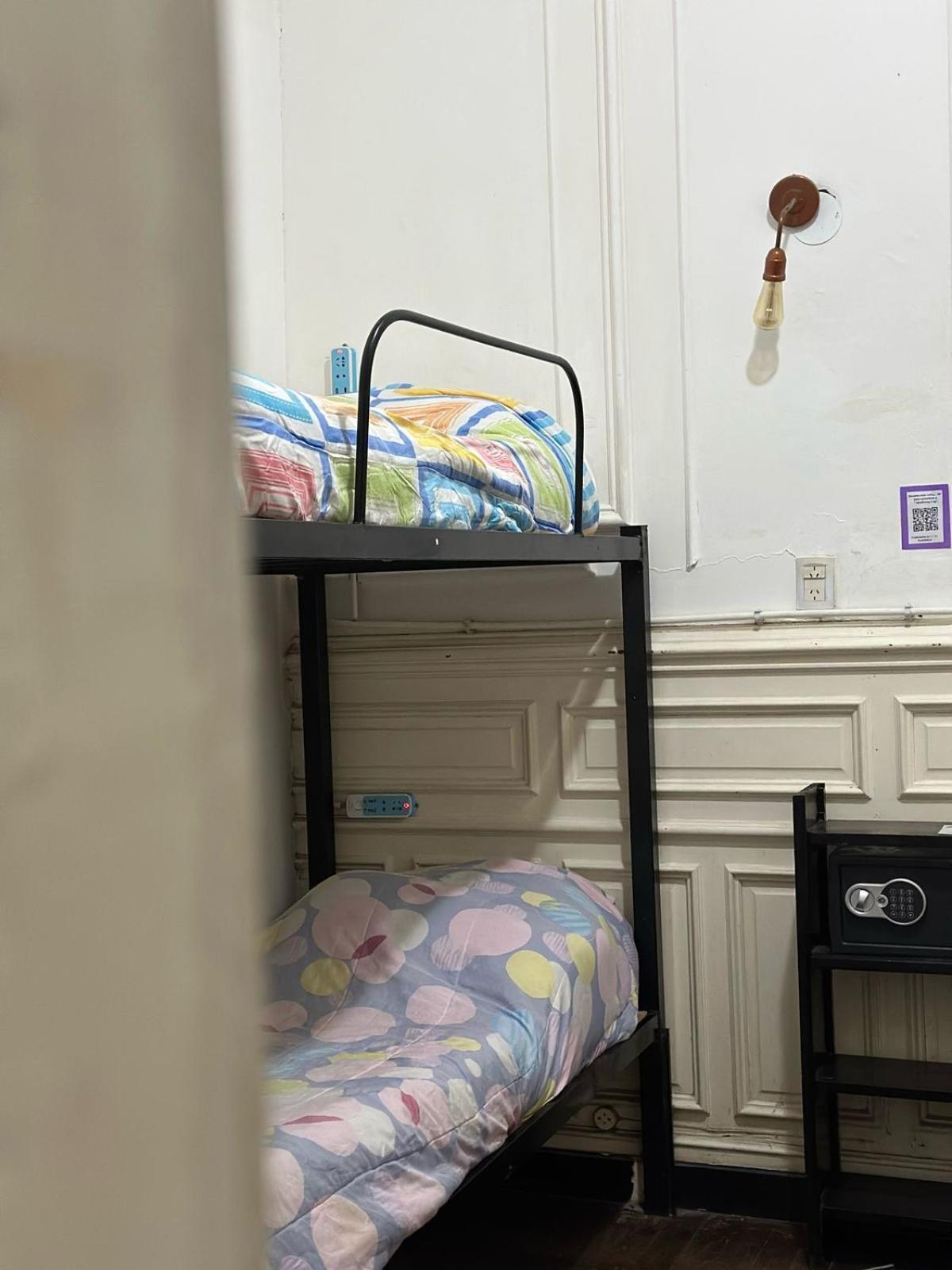 Ideal Social Hostel بوينس آيرس المظهر الخارجي الصورة